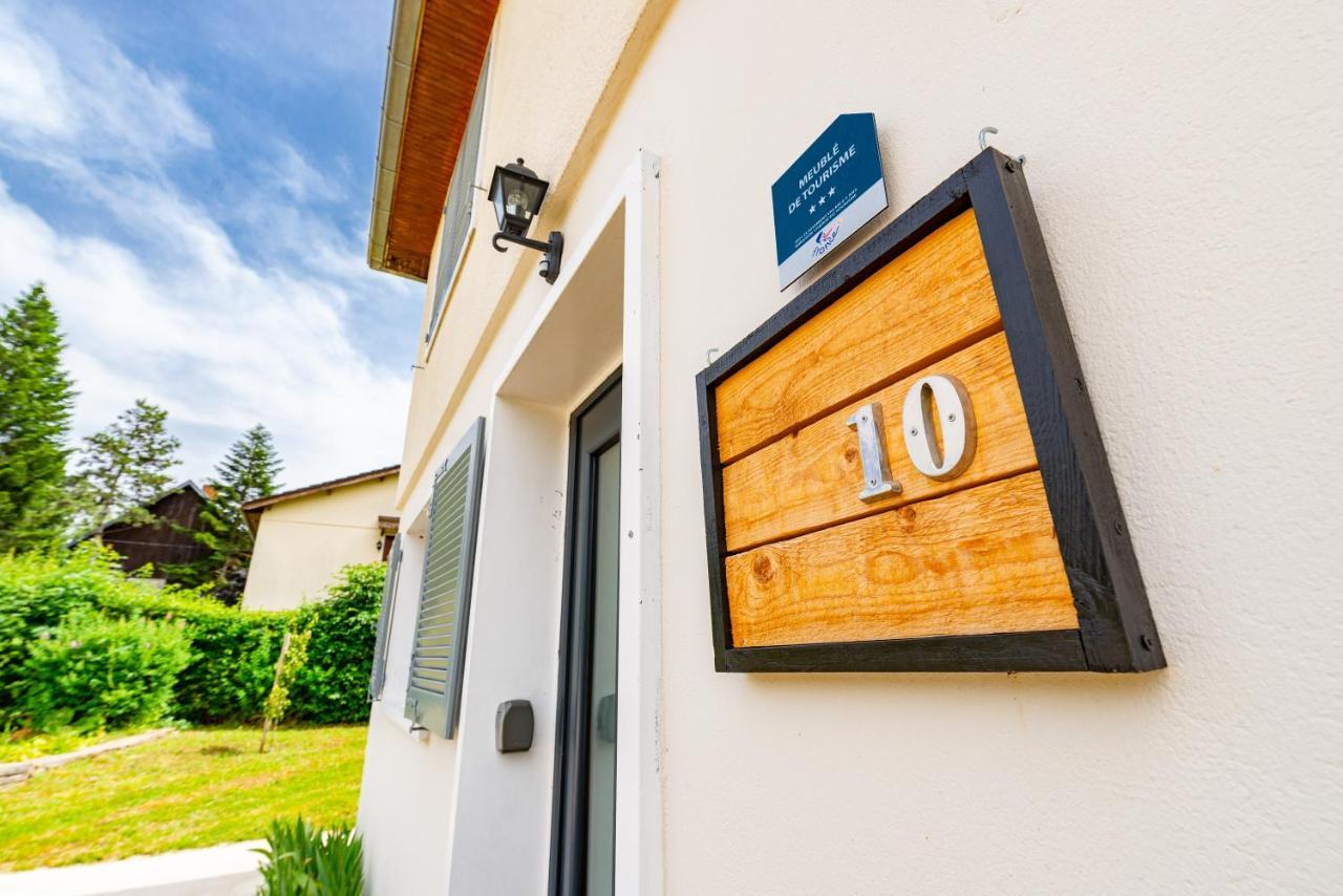 Au 10 Le Long Du Canal Fain-Les-Montbard Exterior foto